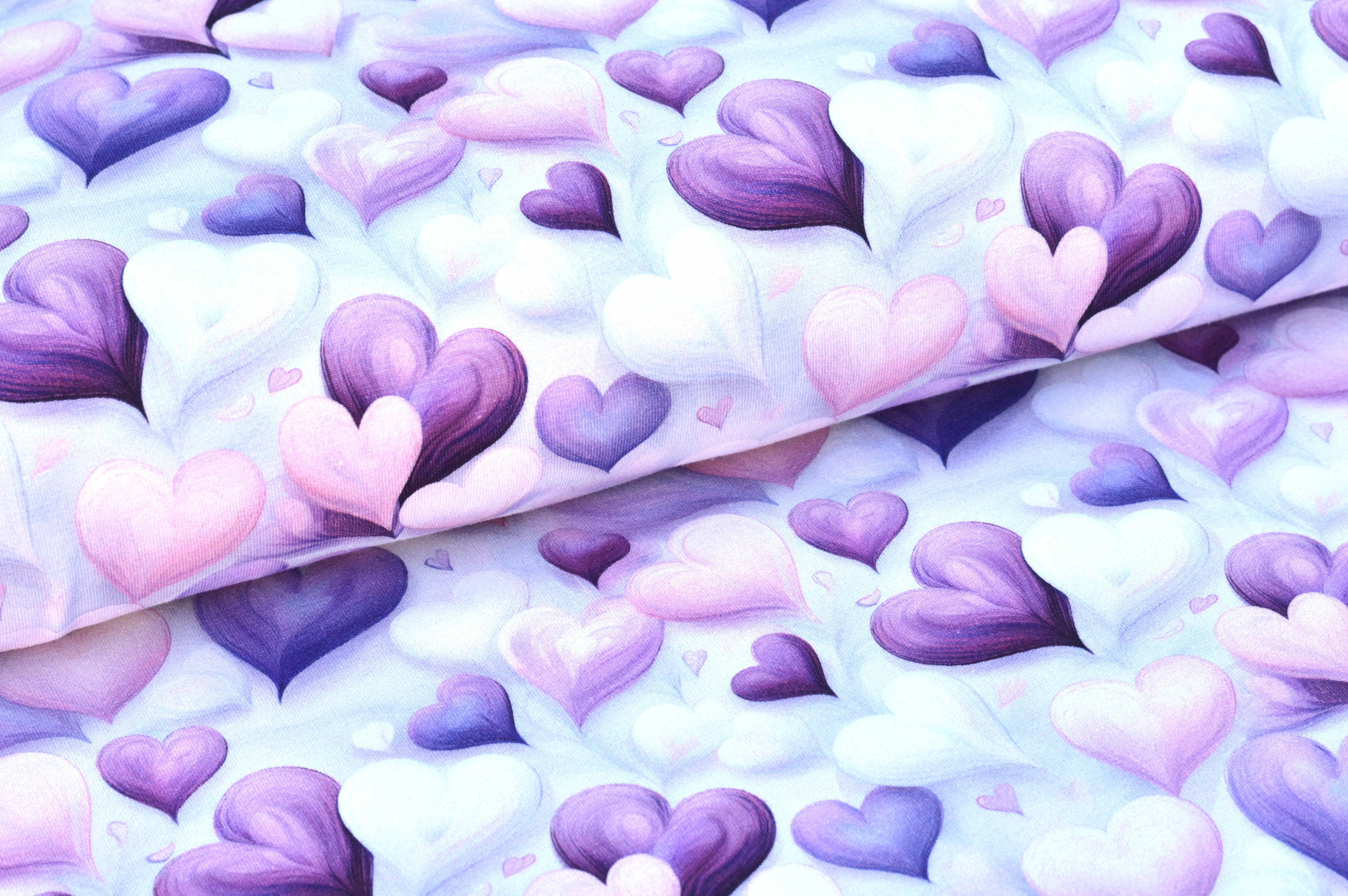 Digitaljersey Eigenproduktion "Dreamy Hearts" mit rosa/violett/weißen Herzen 
