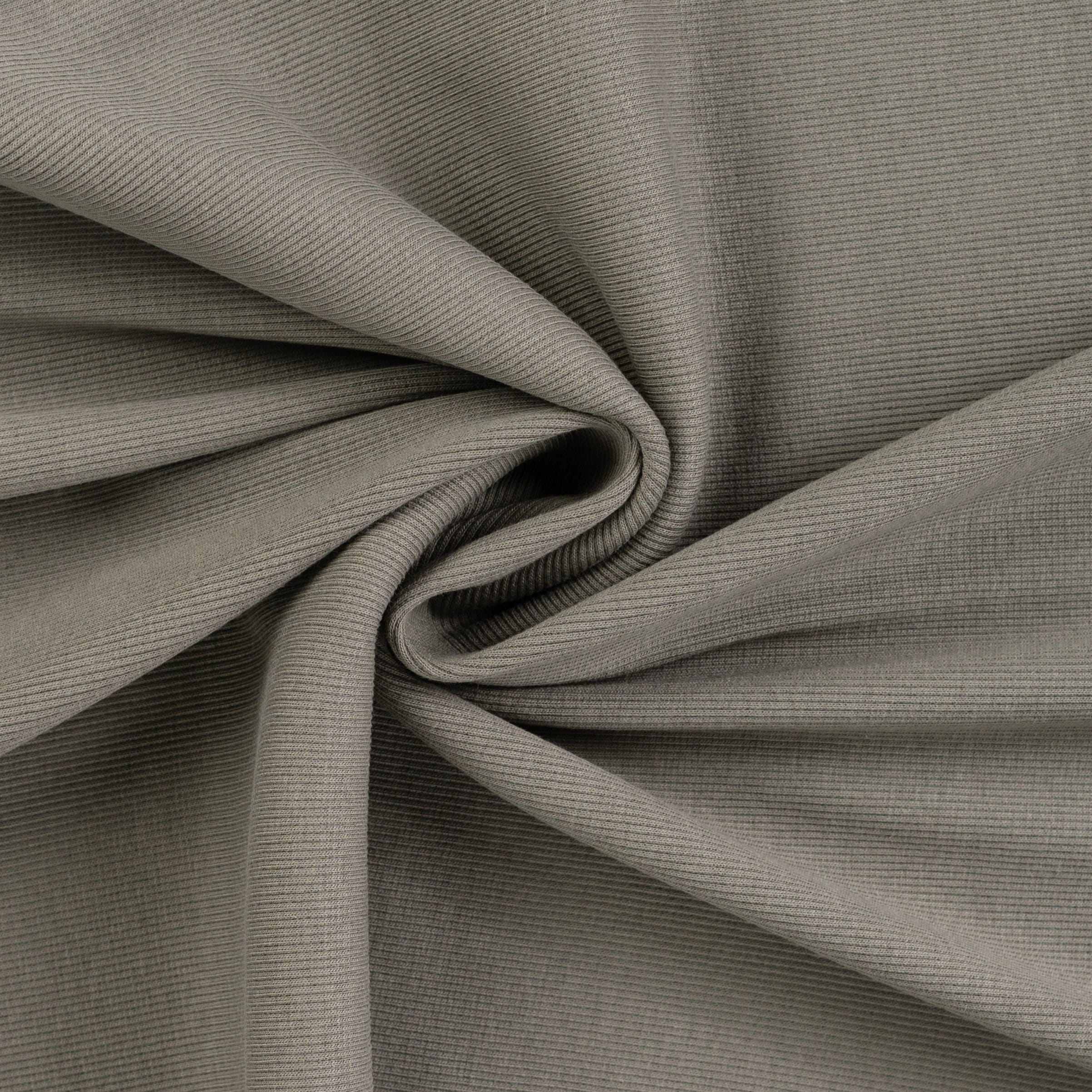 khaki (Q027)