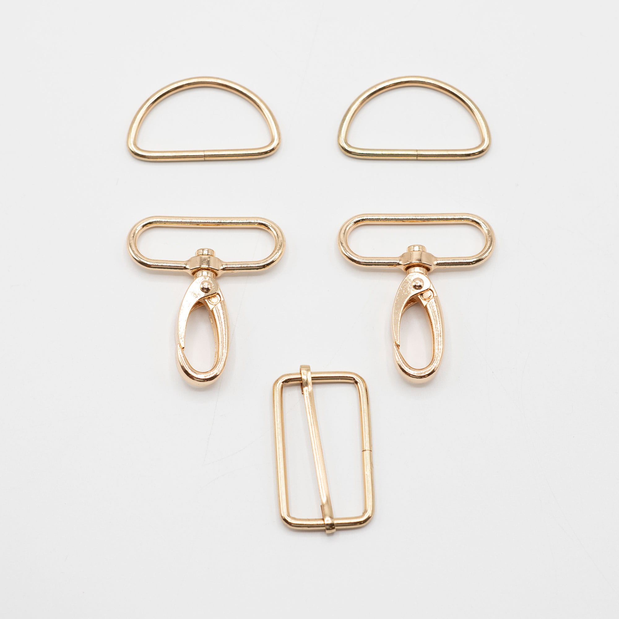Set 5-teilig 40mm Karabinerhaken + D-Ringe + Leiterschnalle - gold (580)