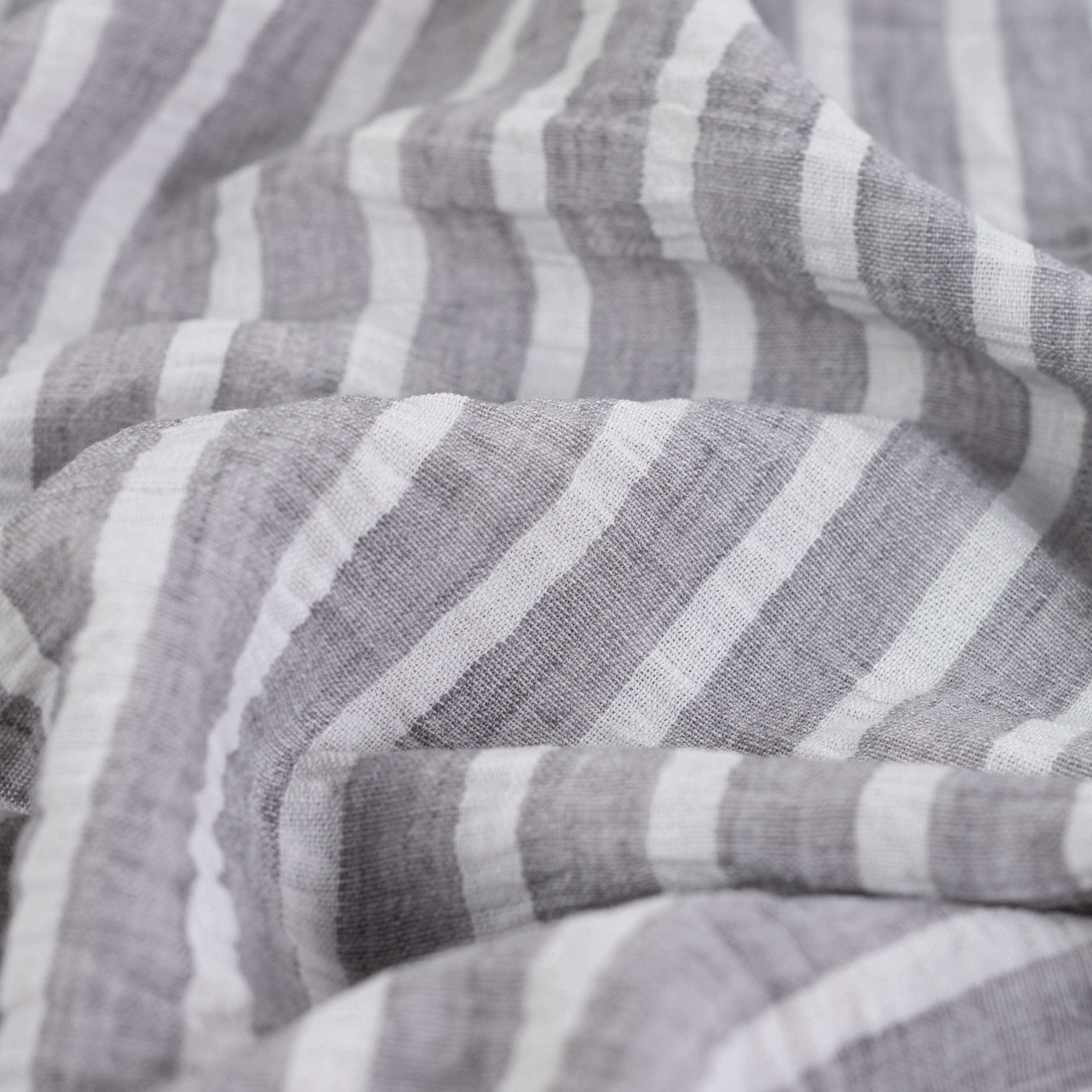 Leinenlook Yarn Dyed "Striped" - grau (Q690)