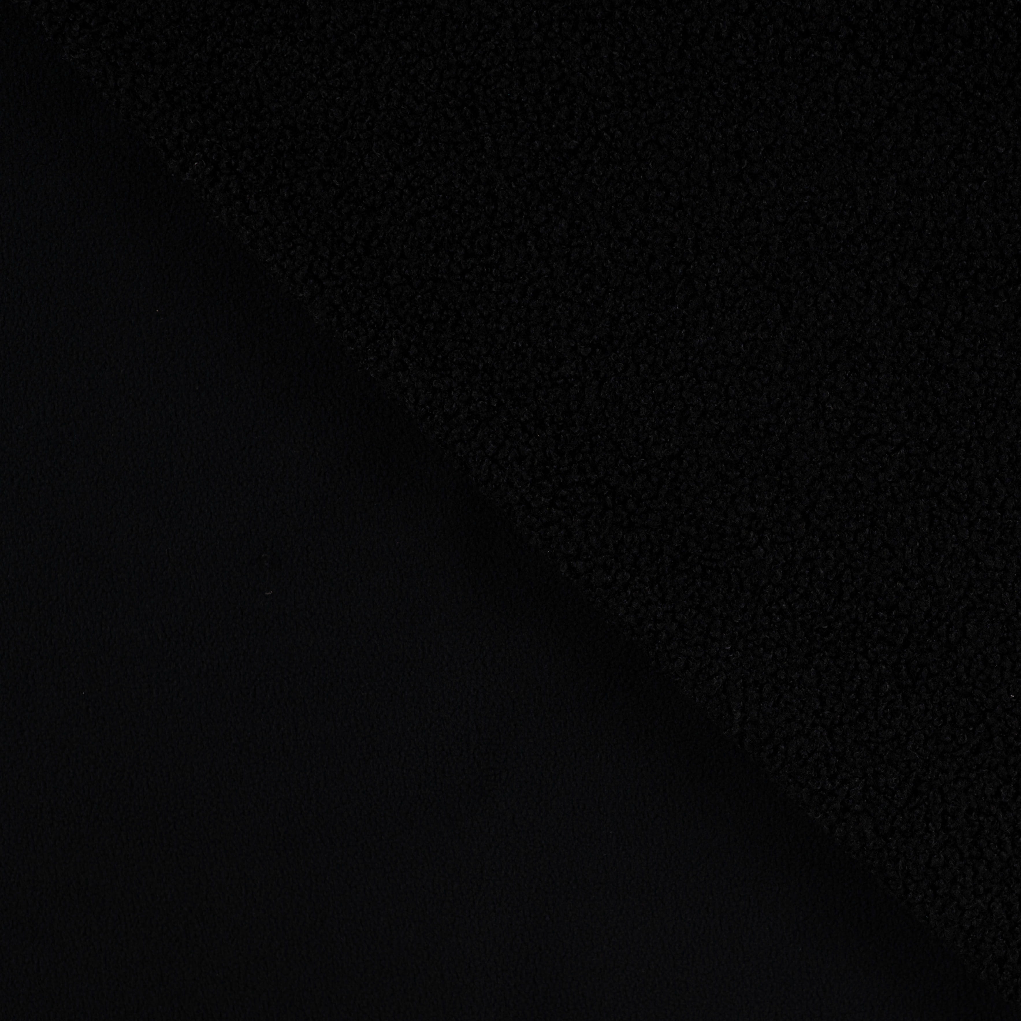 schwarz (Q690)