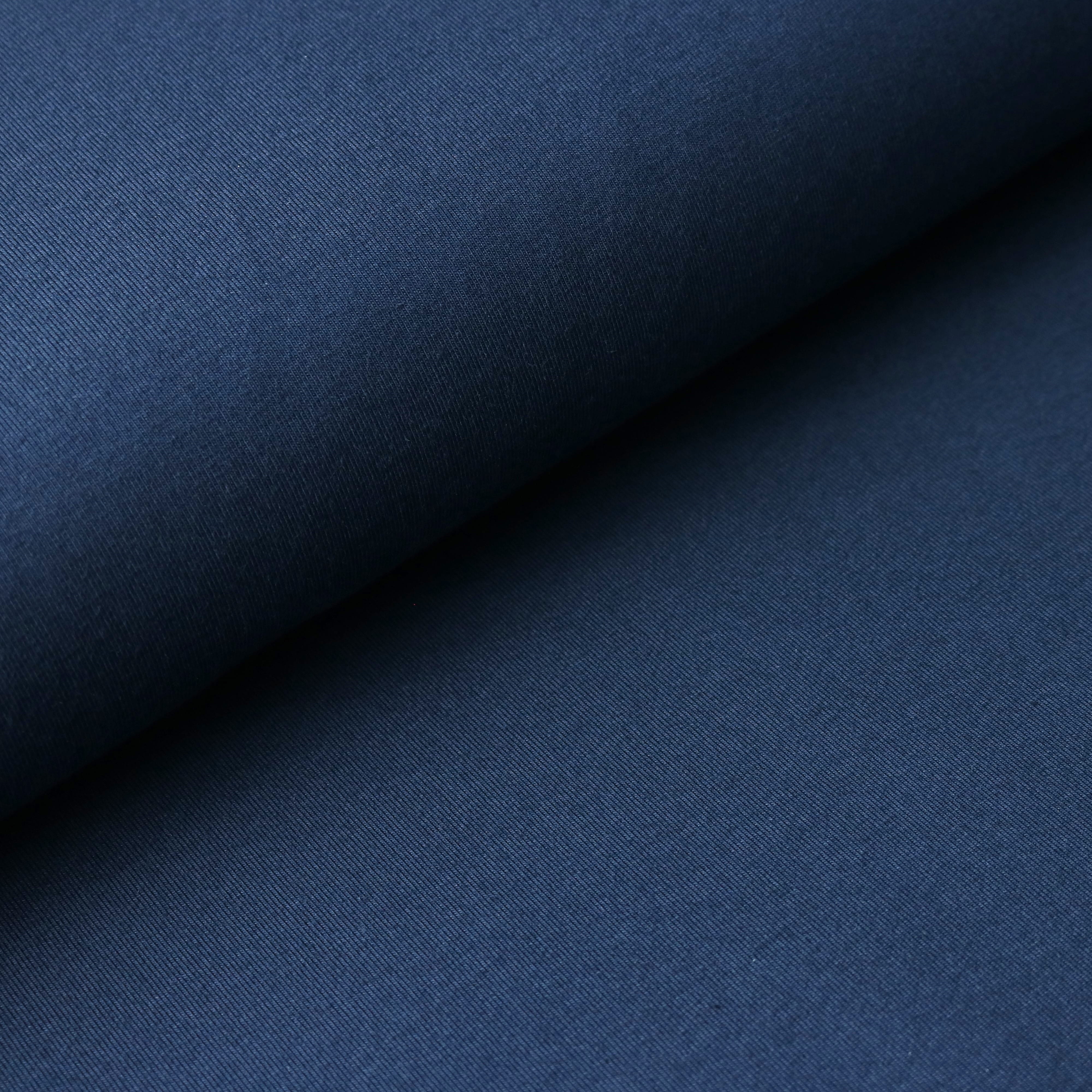dunkelblau (L903)