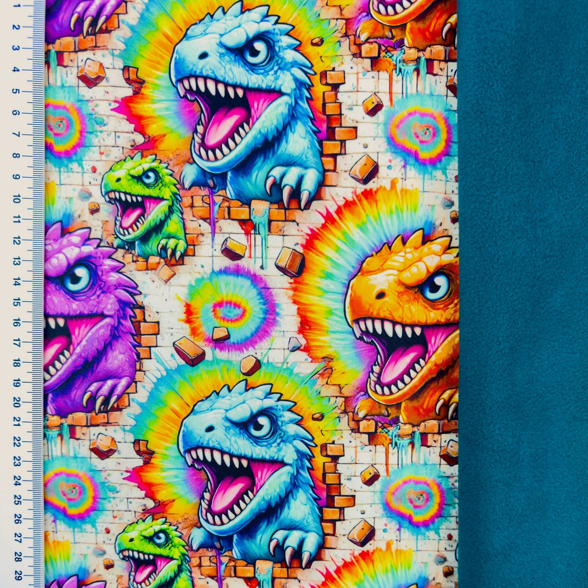 Softshell Digital mit bunten Drachen im Graffiti-Stil - beige