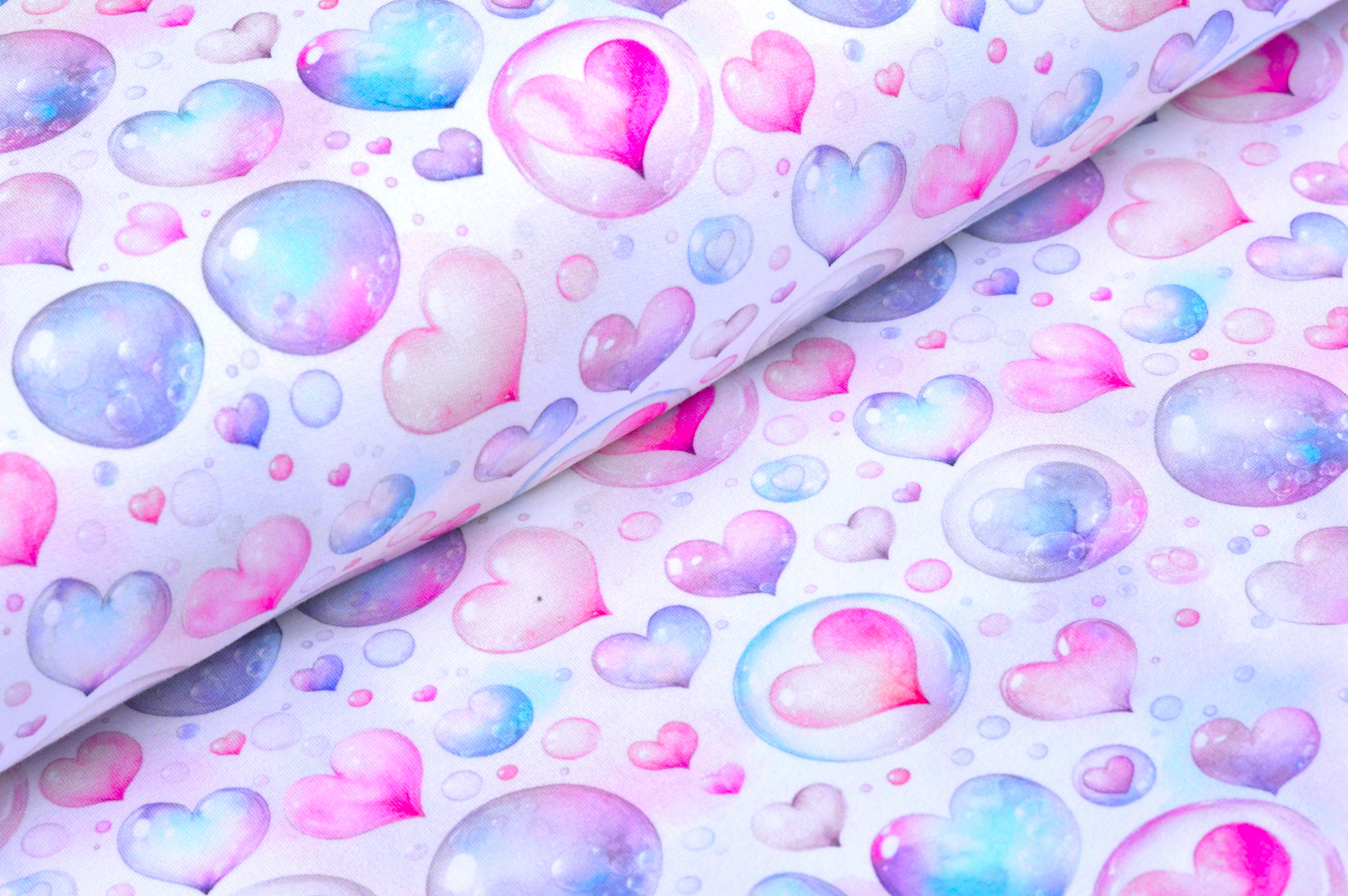 French Terry Digital Eigenproduktion "Bubbles & Hearts" mit Seifenblasen und Herzen - weiß