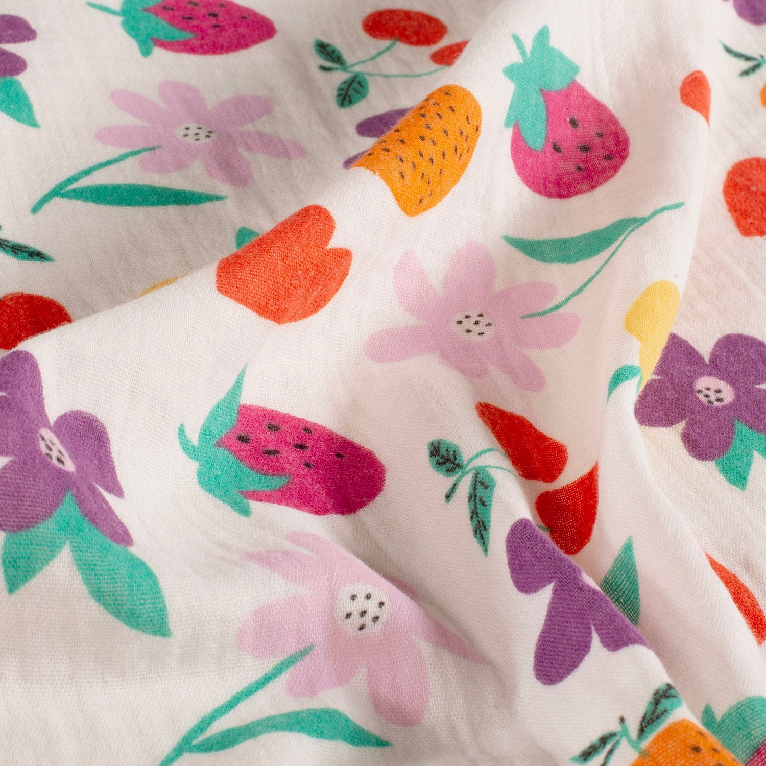 Baumwolle Double Gauze/ Musselin mit bunten Früchten, Blumen und Herzen - ecru (N051)