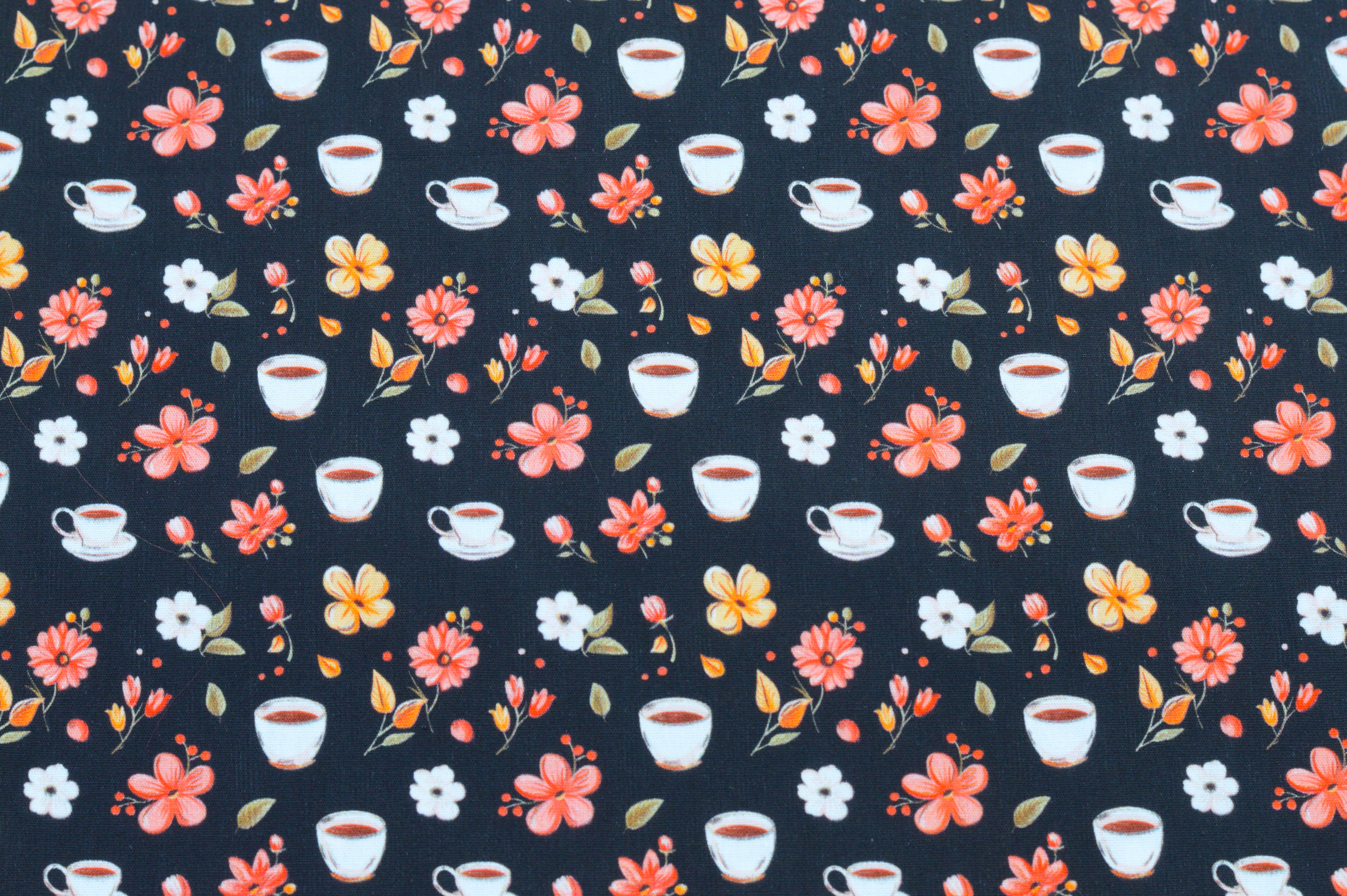 Baumwollstoff Digitaldruck Eigenproduktion mit Blumen und Kaffeetassen - schwarz