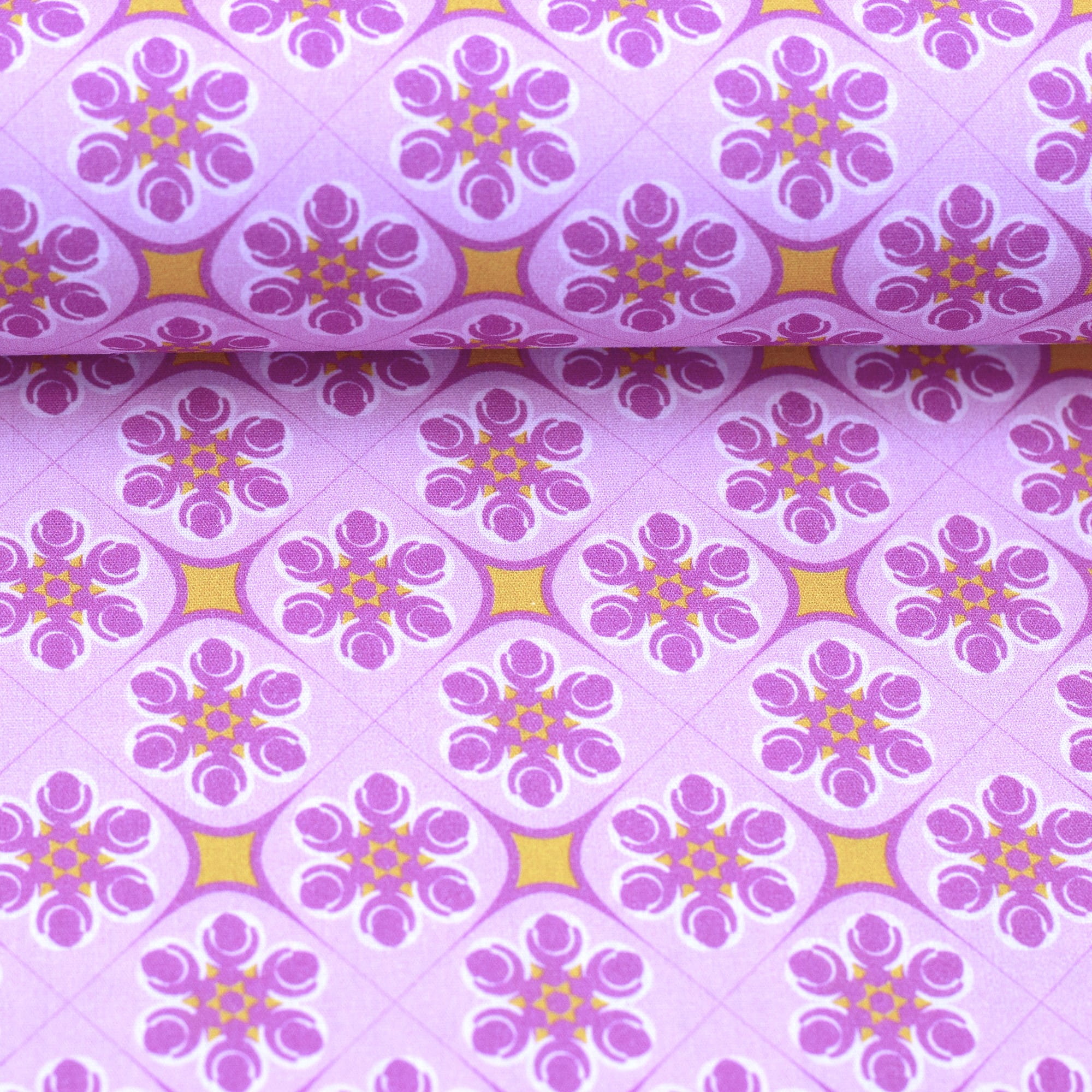 Baumwollstoff Swafing "Bilbao" mit Retro-Blumen und Kachelmuster - hellrosa