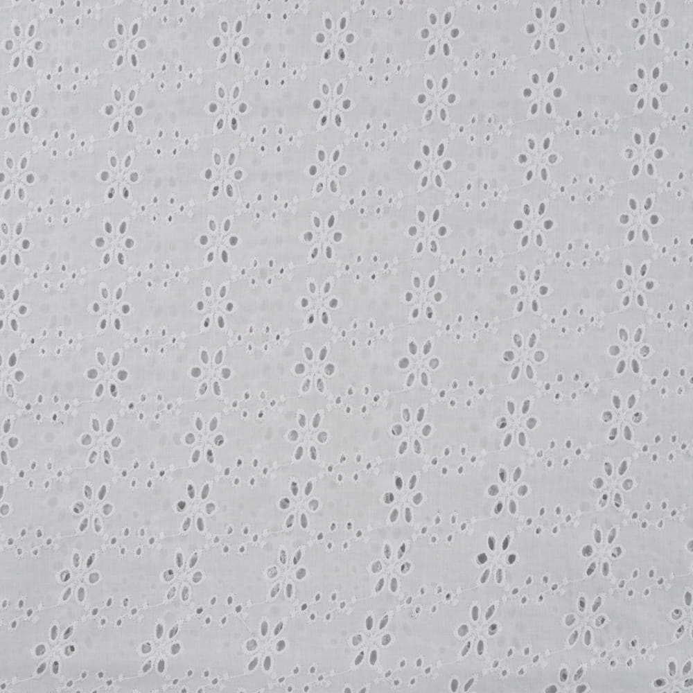 Baumwolle Embroidery "De Luxe" mit Lochstickerei - ecru