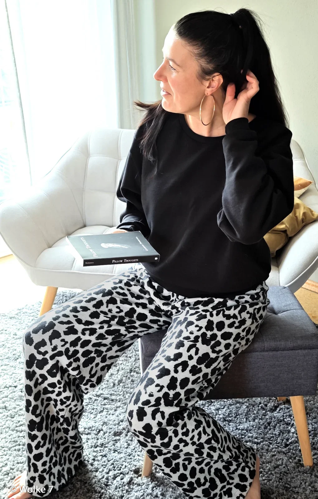 Jacquard Jersey "Emily" von Swafing mit Leo schwarz/naturweiß