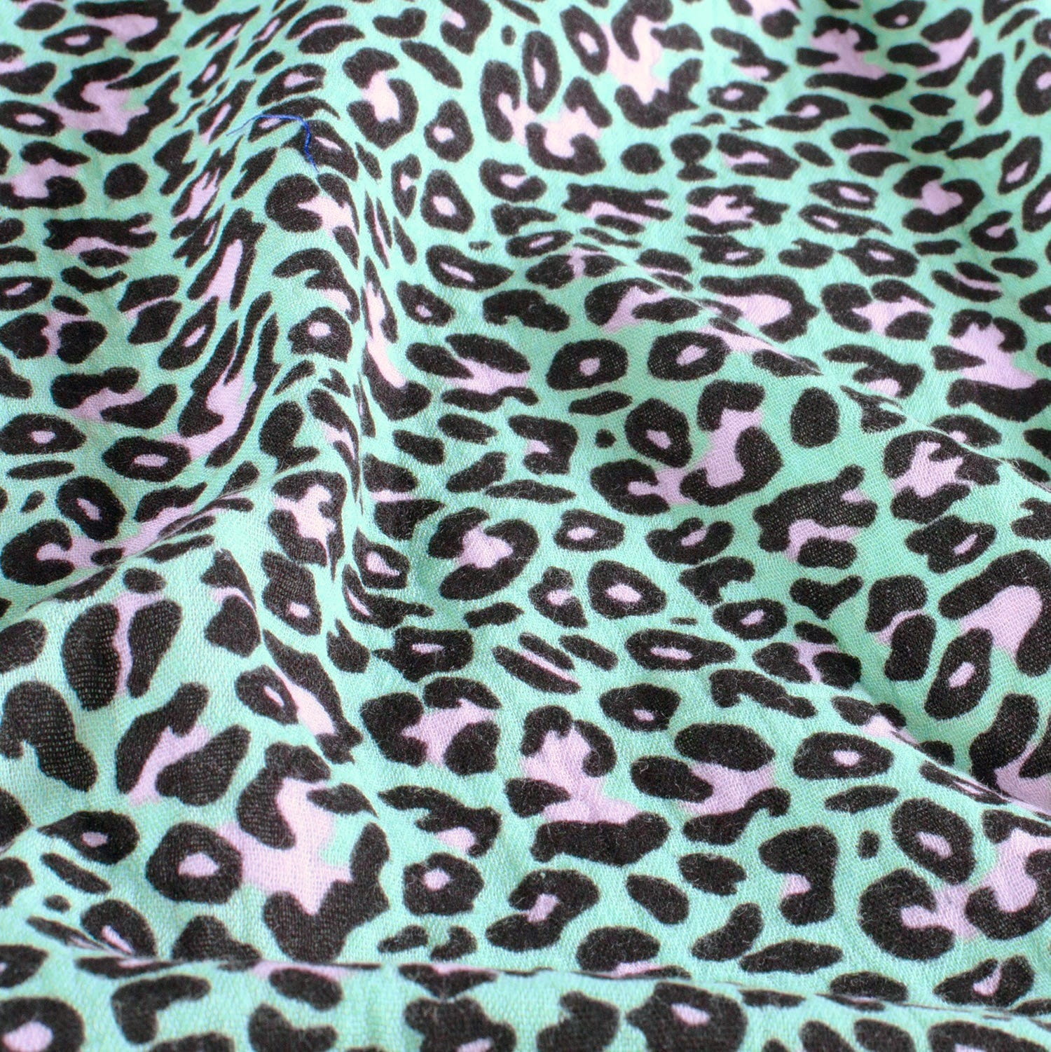 Baumwolle Double Gauze/ Musselin mit Leopardenmuster - mint (N021)
