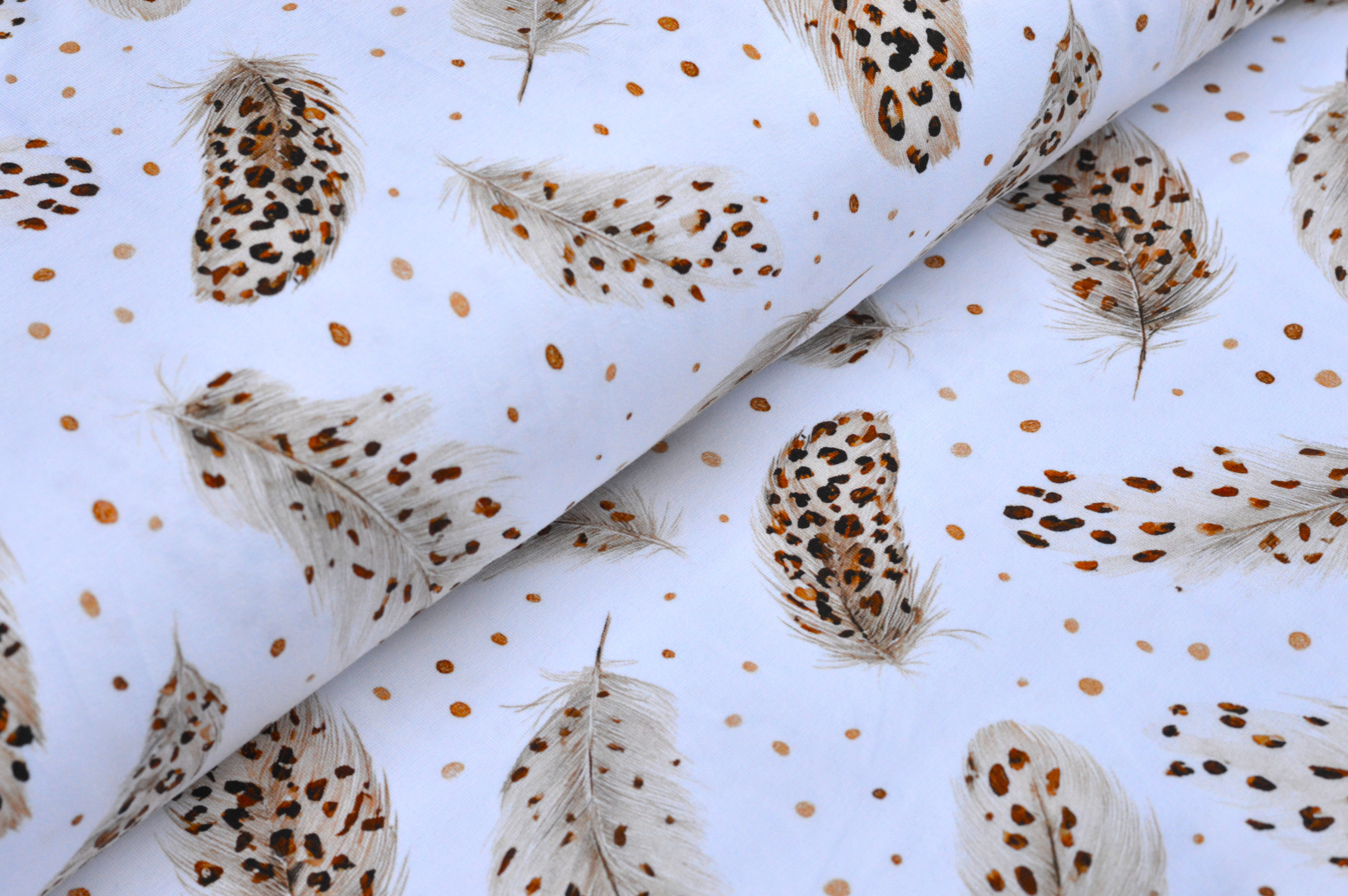 Digitaljersey Eigenproduktion "Leopard Feathers" mit Federn im Leo Print - weiß 