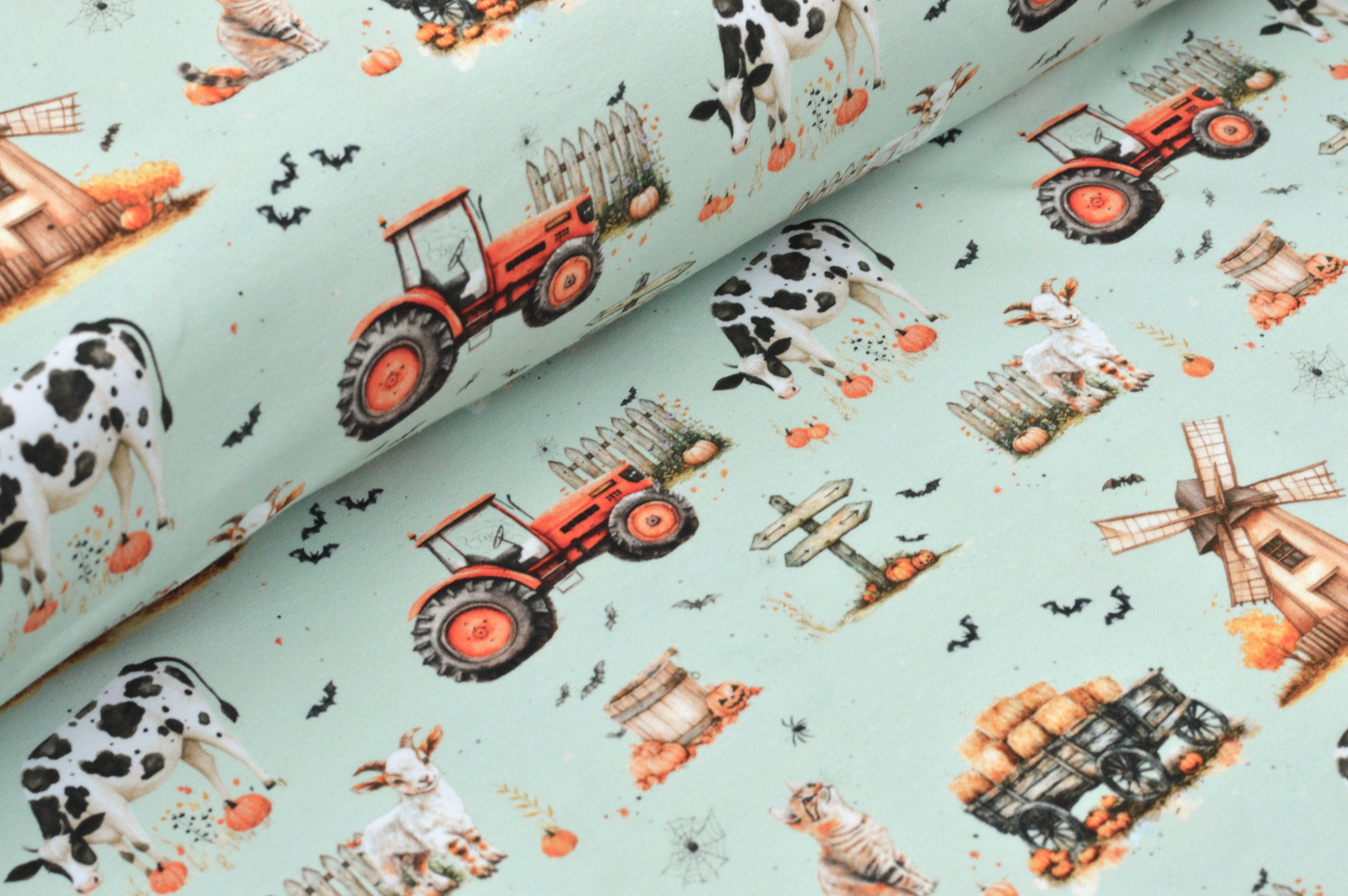 Digitaljersey Eigenproduktion "Bauernhof im Herbst" mit Traktoren und Kühen - mint