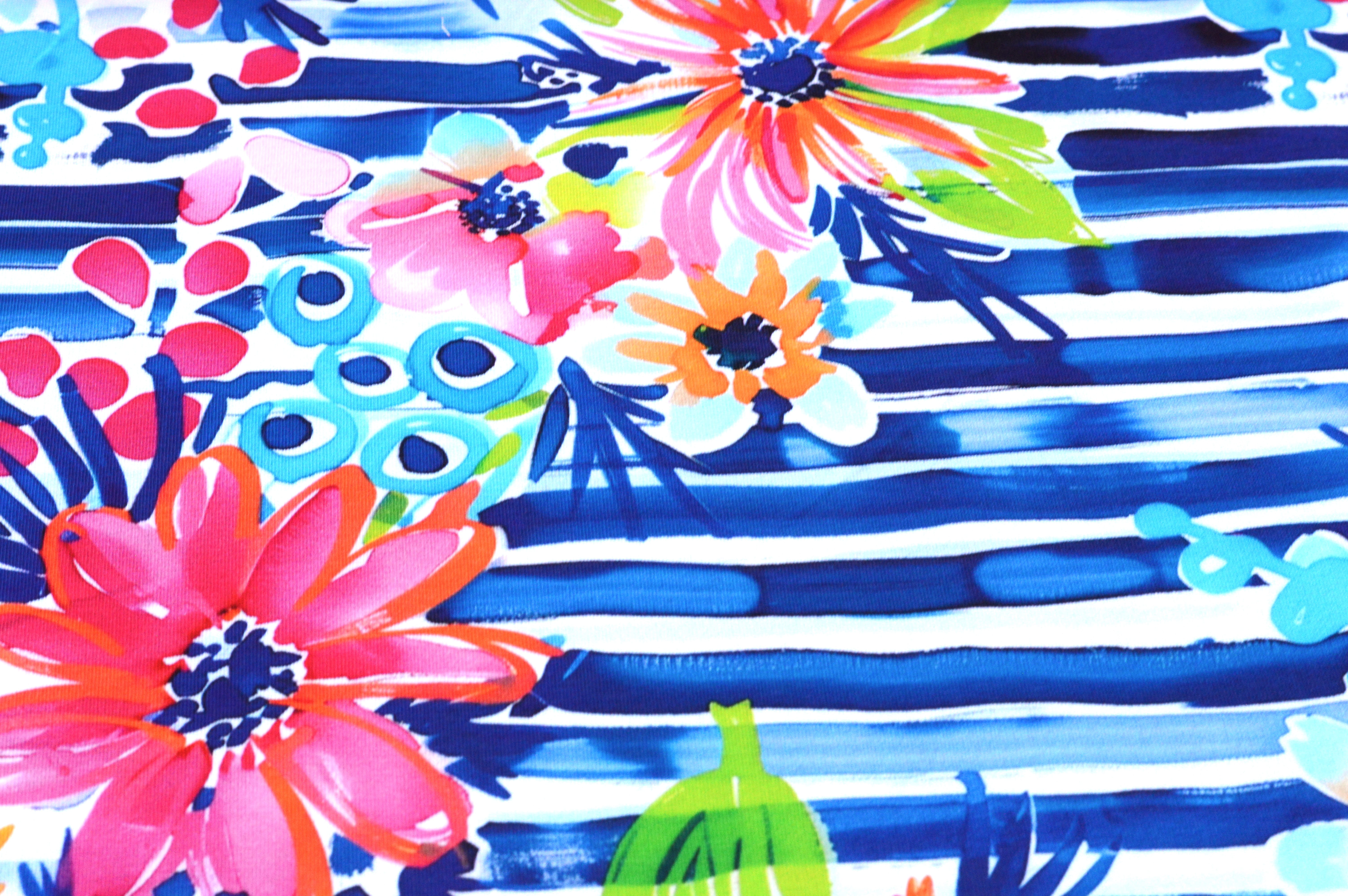 French Terry Digital Eigenproduktion "Tropical Blossom" mit tropischen Blumen - blau/weiß gestreift