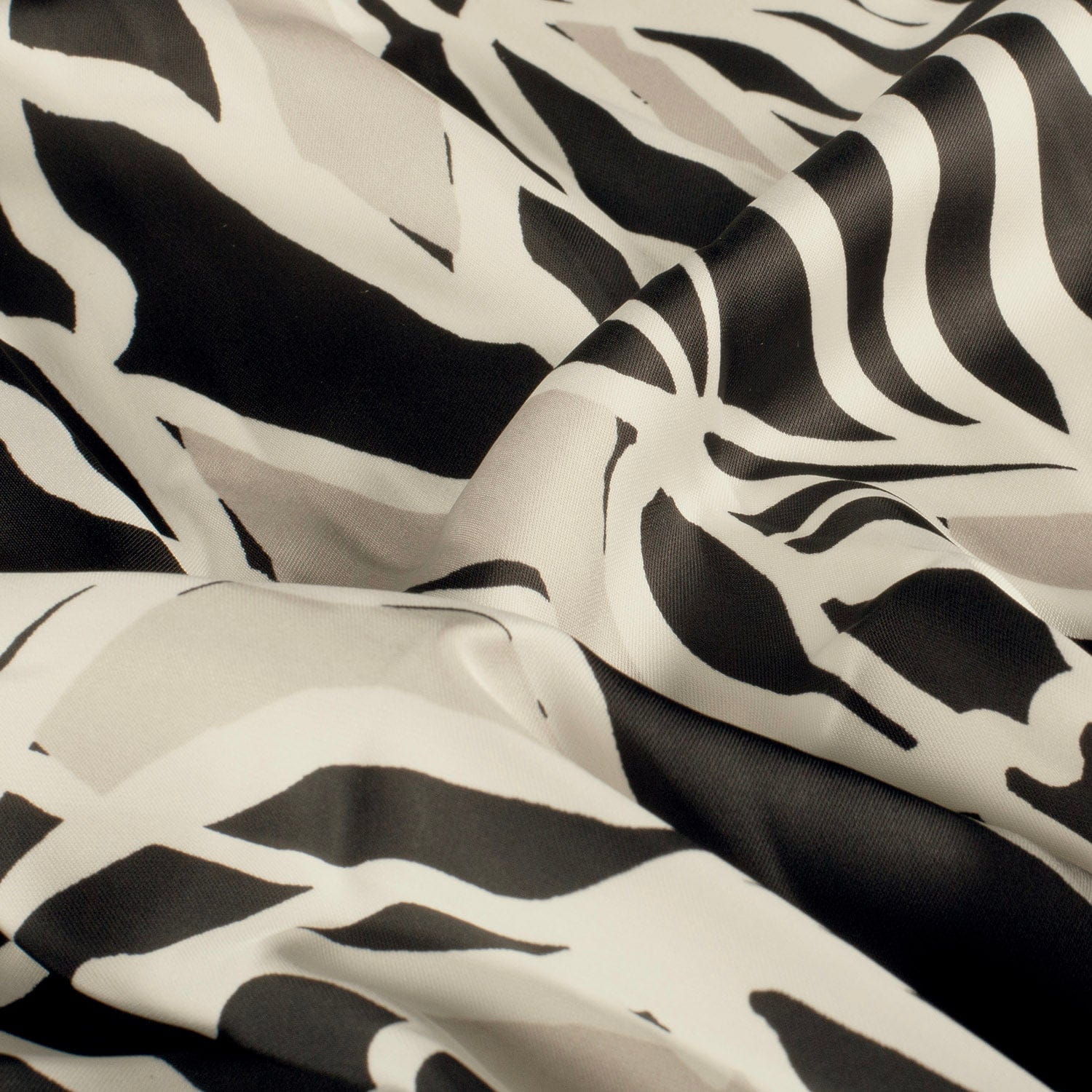 Satin Duchesse mit Zebra-Muster - schwarz (N069)