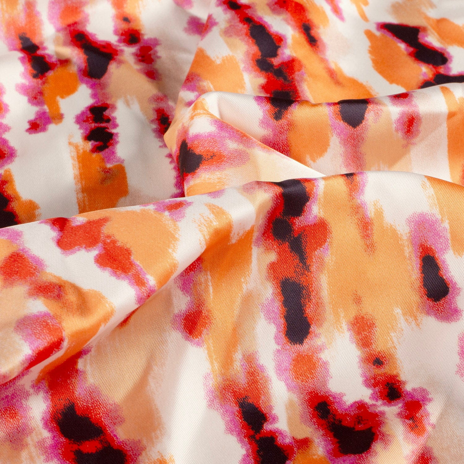 Satin Duchesse mit Batik-Muster - orange
