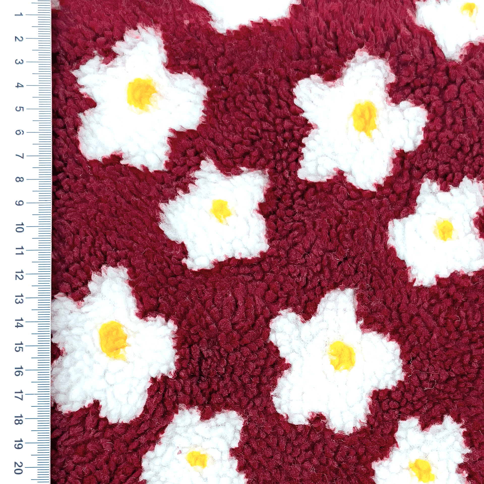 Teddystoff mit Gänseblumen - brombeere
