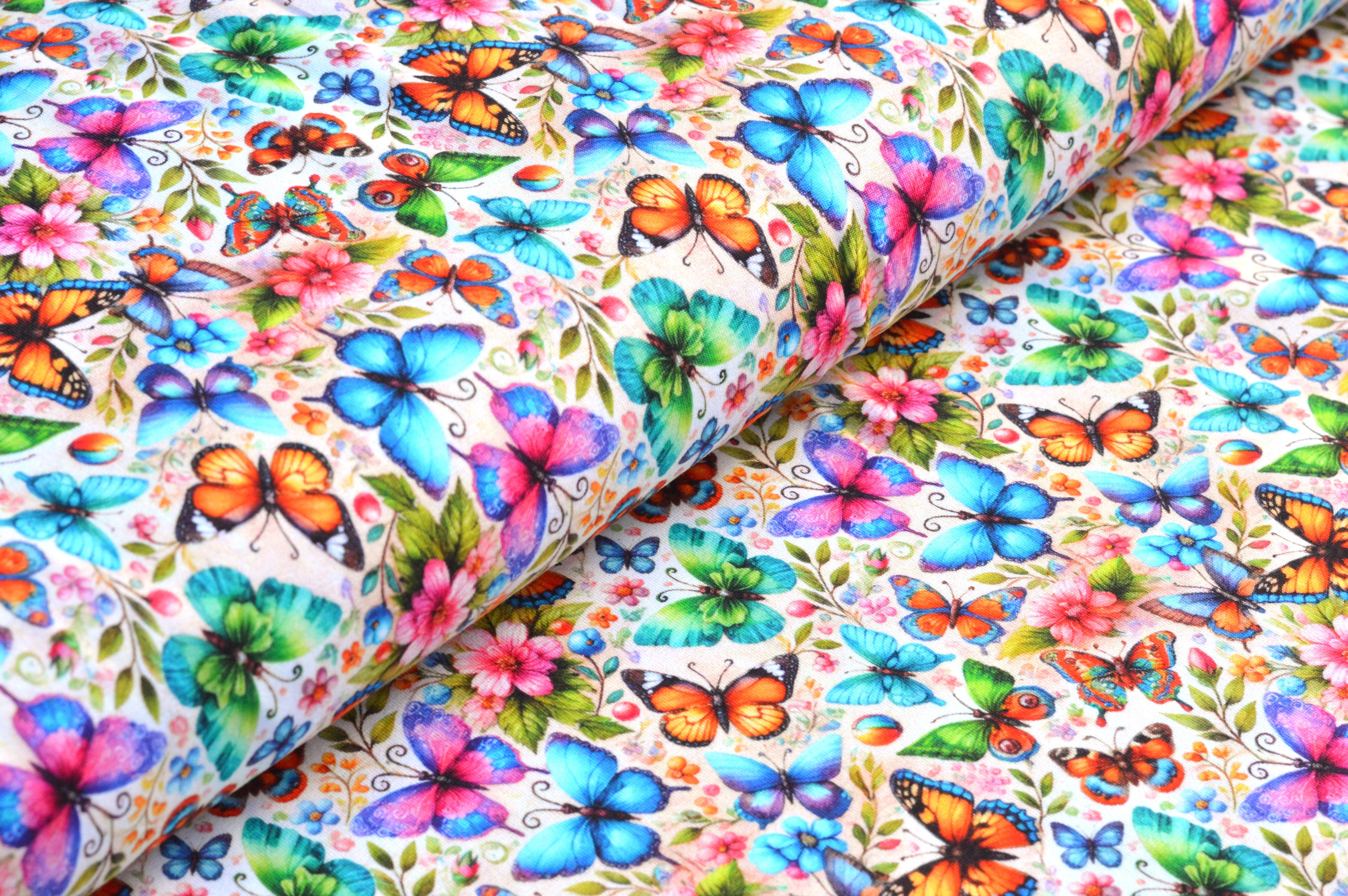 Digitaljersey Eigenproduktion "Butterflies & Flowers" mit bunten Schmetterlingen und Blumen