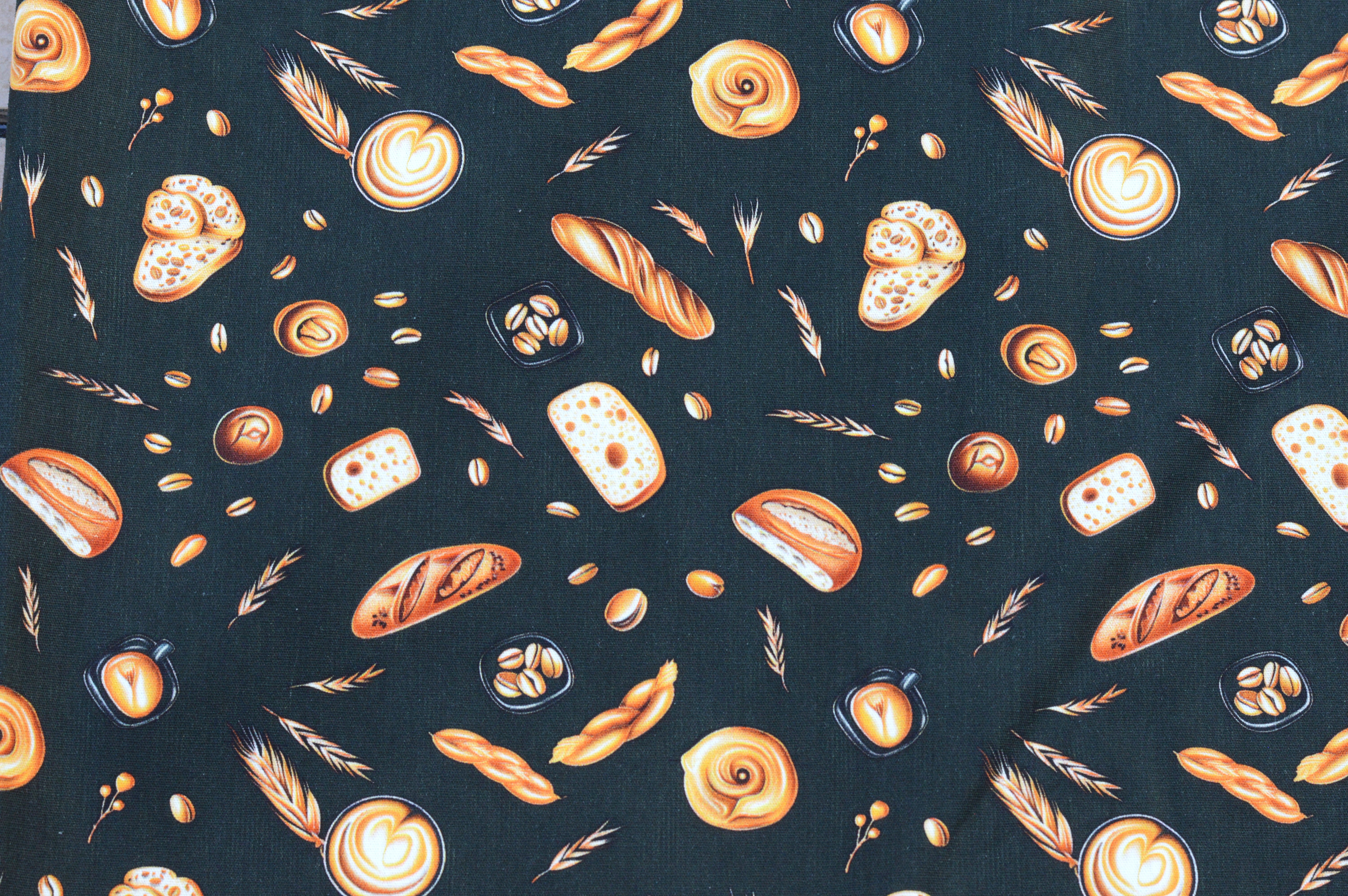 Baumwollstoff Digitaldruck Eigenproduktion mit Broten, Kaffee und Backzutaten - schwarz