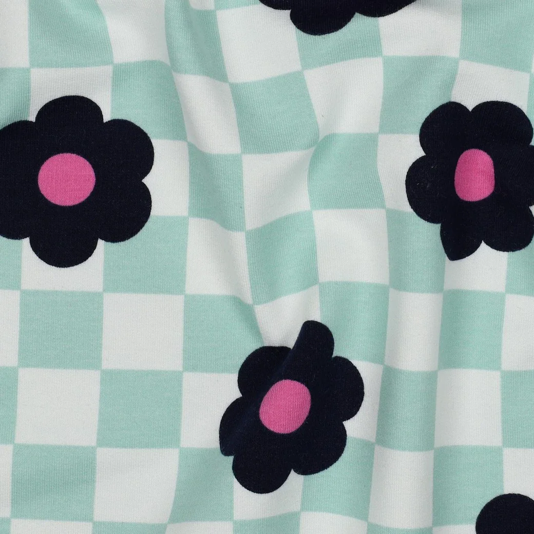 Softsweat mit Blumen auf Karo - grün (V002)