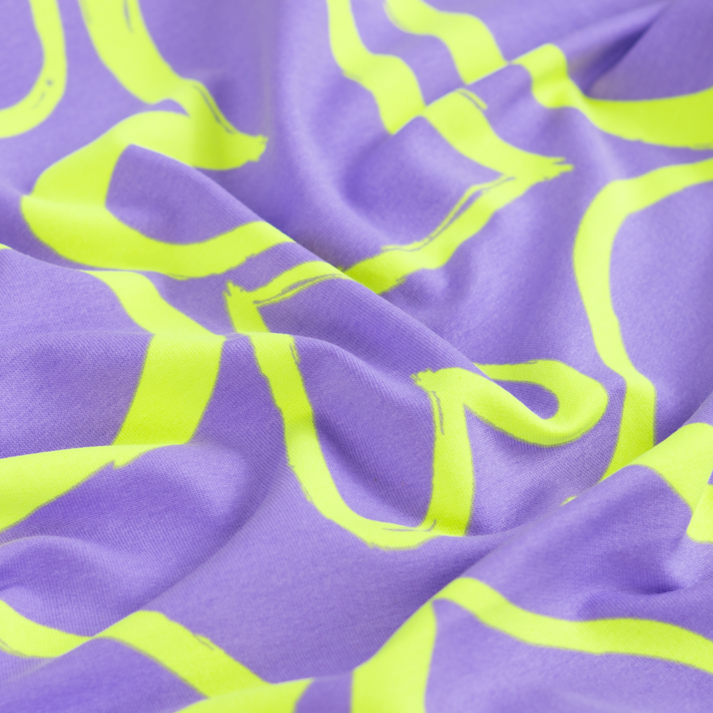 French Terry "Neon Hearts" mit neon gelben Herzen - dusty lila (Q430)