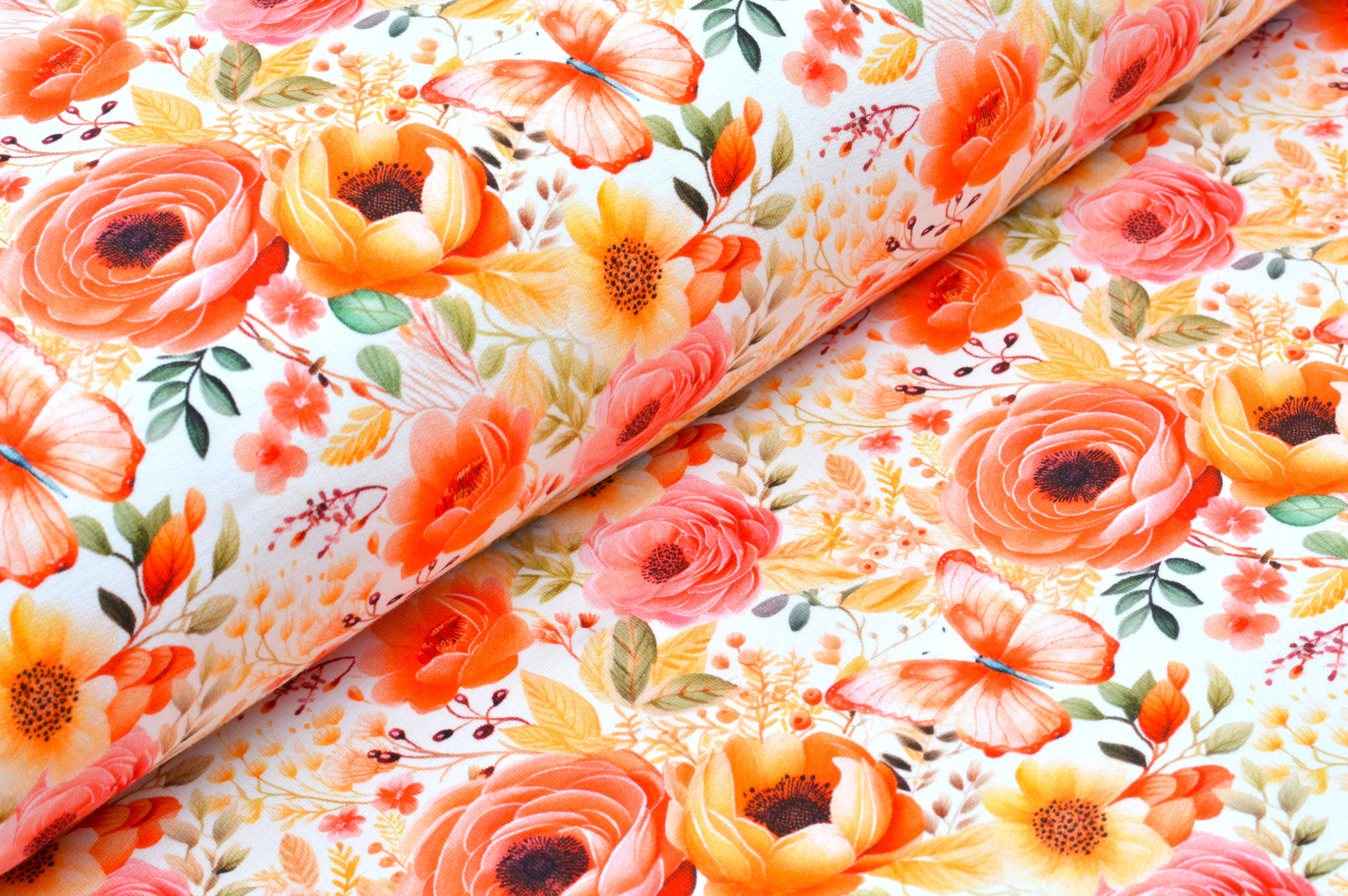 French Terry Digital Eigenproduktion "Flowers & Butterflies" mit Blumen und Schmetterlingen - weiß/peach