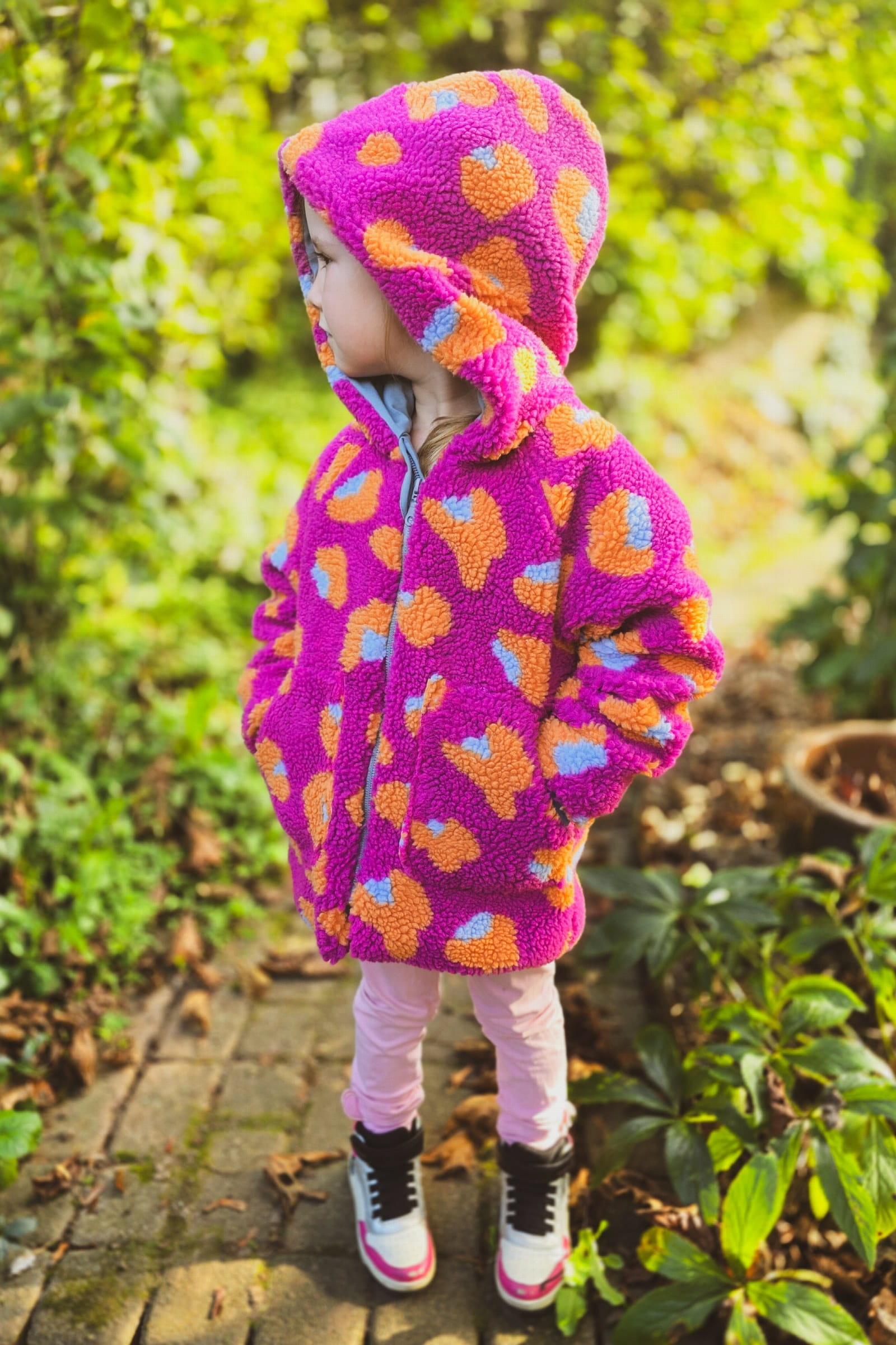 Teddyjacke im Leolook